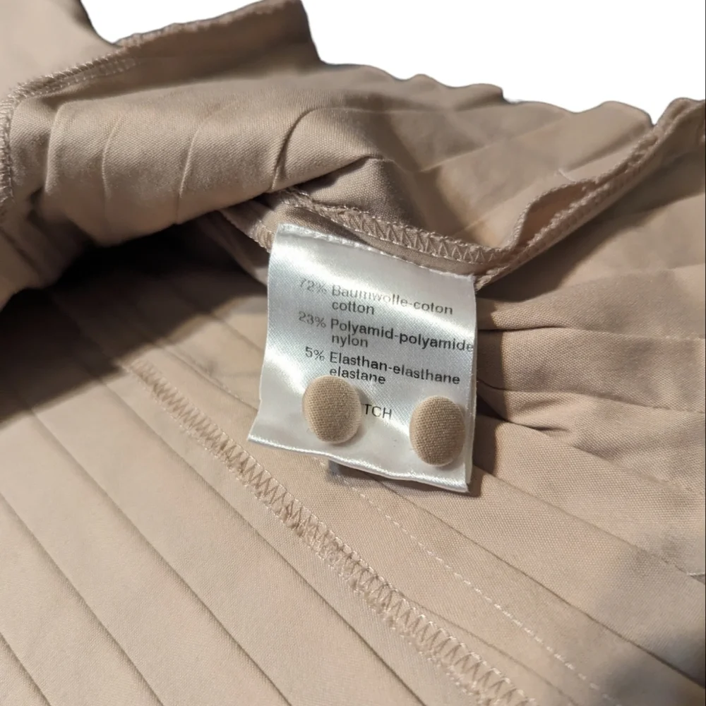 Akris Pleated Button Down Shirt - Picture 4 of 9